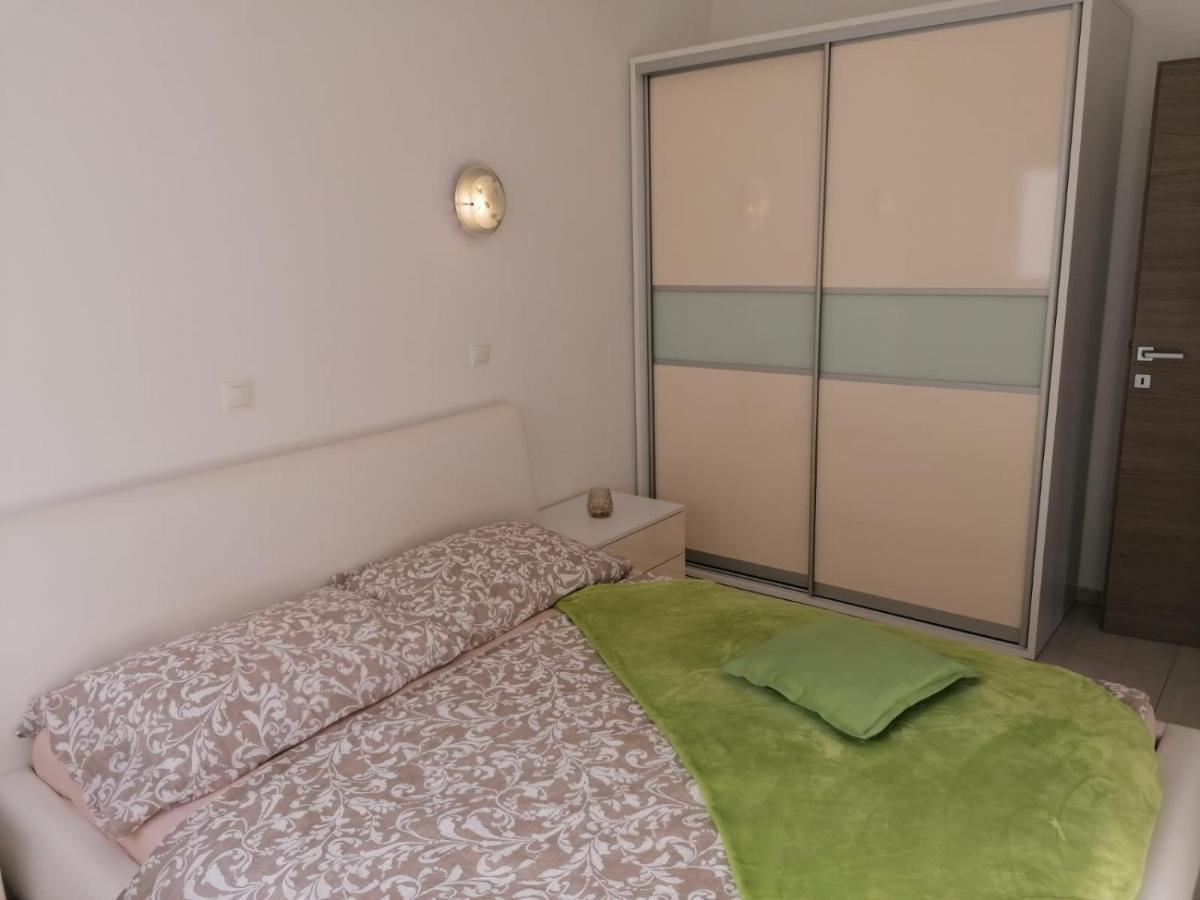 Apartment Mali San Trogir Exterior photo